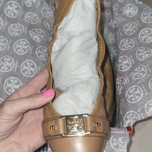 Tory Burch Ambrose Ballet in Royal Tan